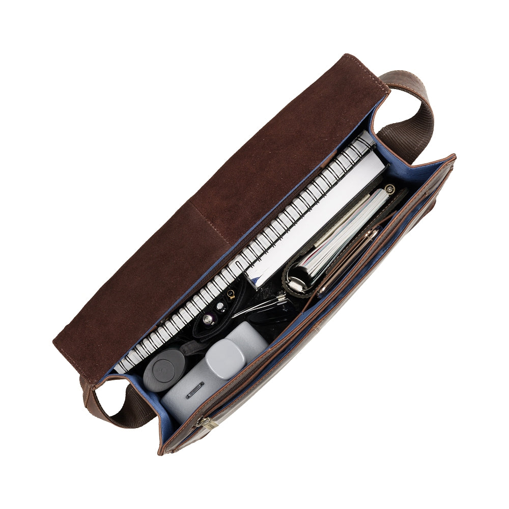 Visconti Harvard 18548 Large Messenger Bag - Chestnut Brown