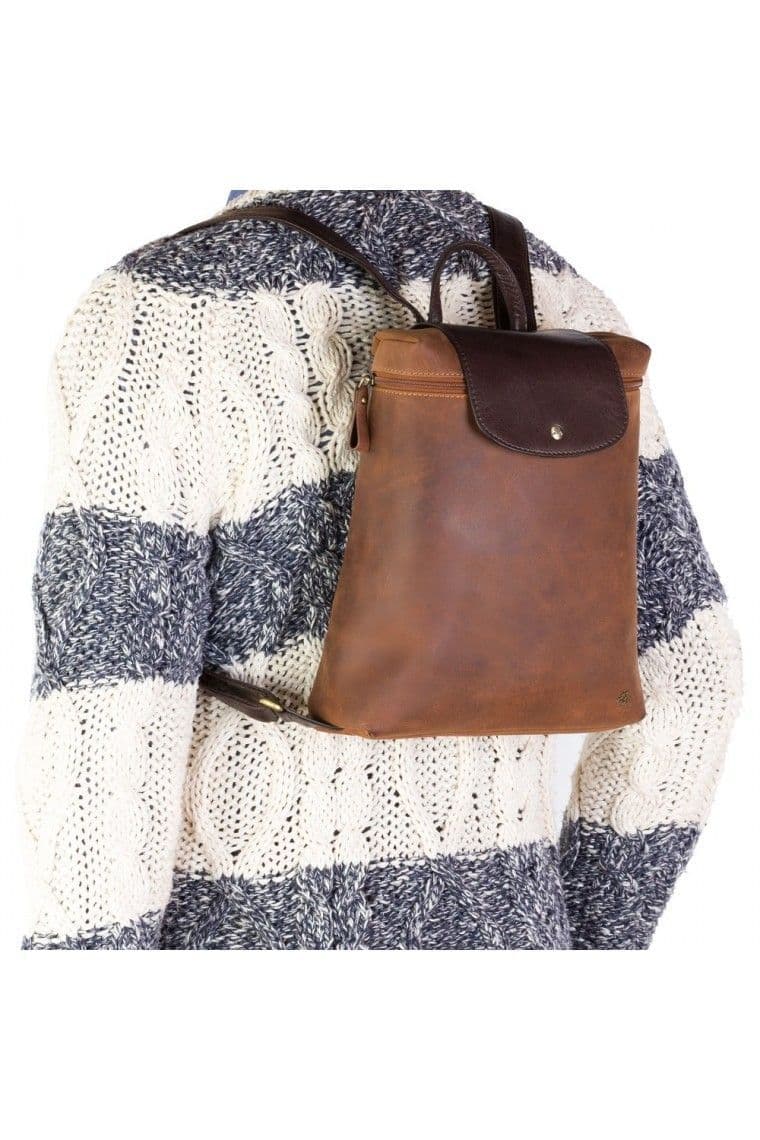 Saddle Back Pack