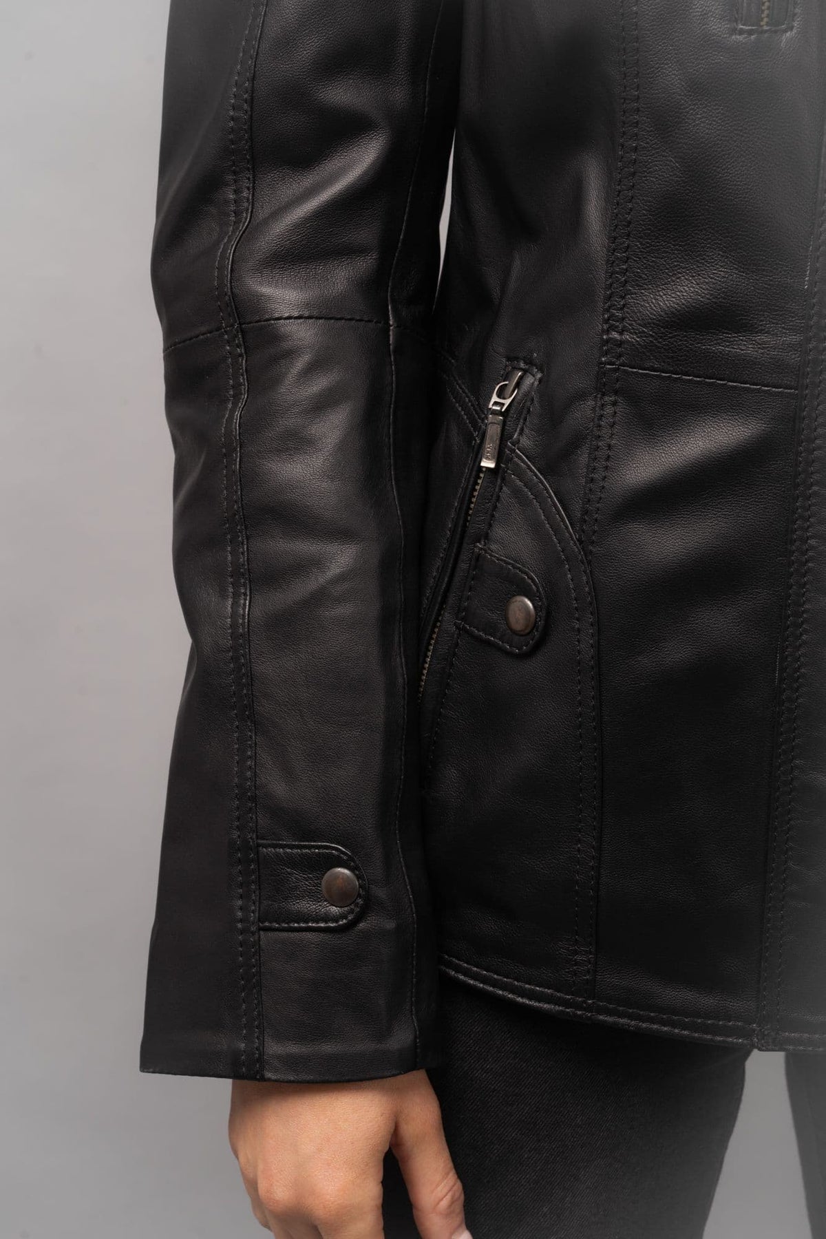 WOMENS LEATHER COATS BLACK :HARPER
